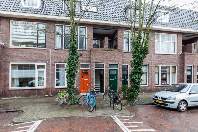 Photo 5, Van Bossestraat 12 | Room in Delft 